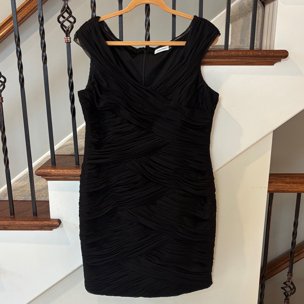 Ruched Elegant Black Dress